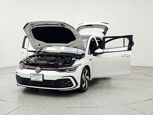 Used 2022 Volkswagen GTI SE FWD image 9