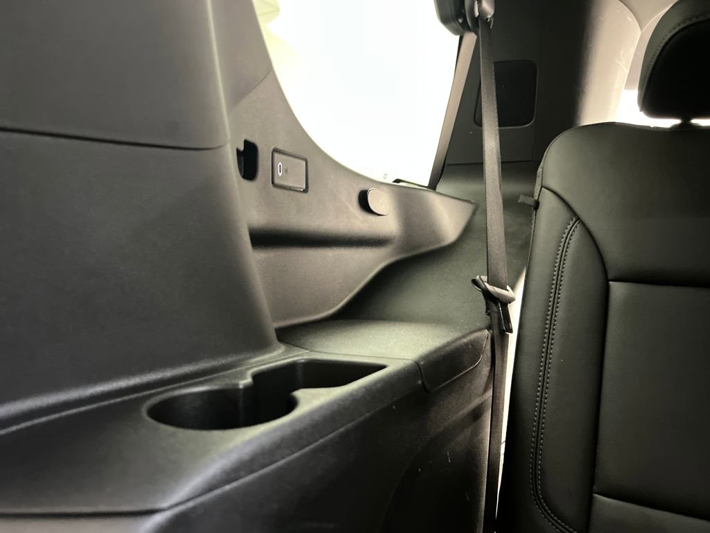 Used 2025 Chevrolet Tahoe Z71 image 30