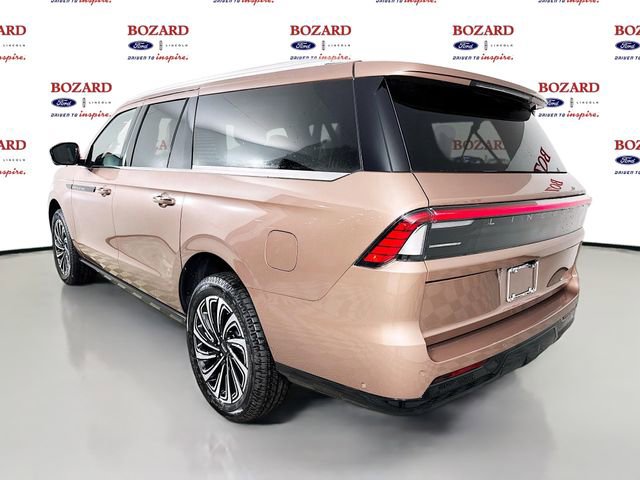 New 2025 Lincoln Navigator L Black Label AWD/4WD image 5