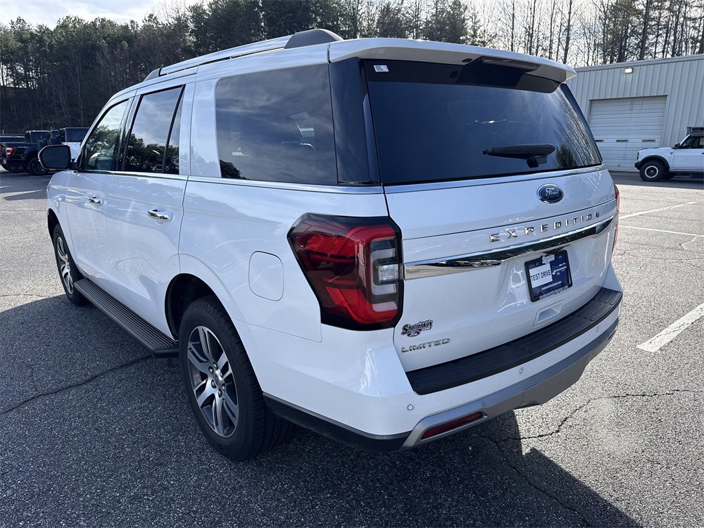 Used 2024 Ford Expedition Limited image 5