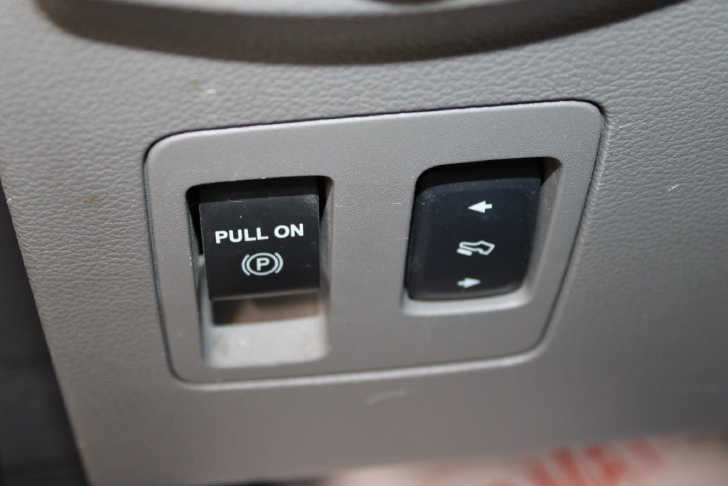 Used 2018 Ford F150 XLT w/ Equipment Group 301A Mid AWD/4WD image 43
