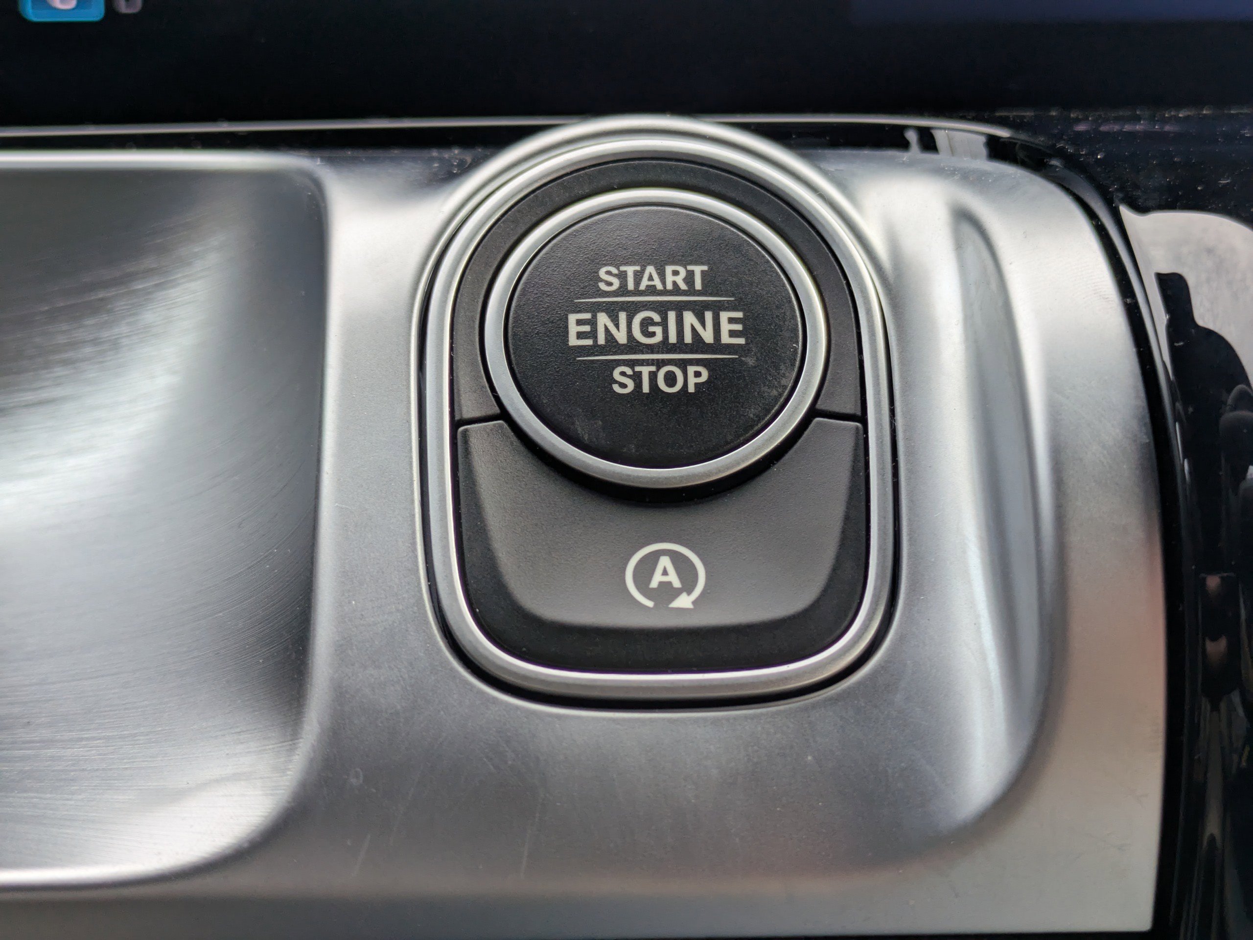 Certified 2025 Mercedes-Benz GLB 250 image 30