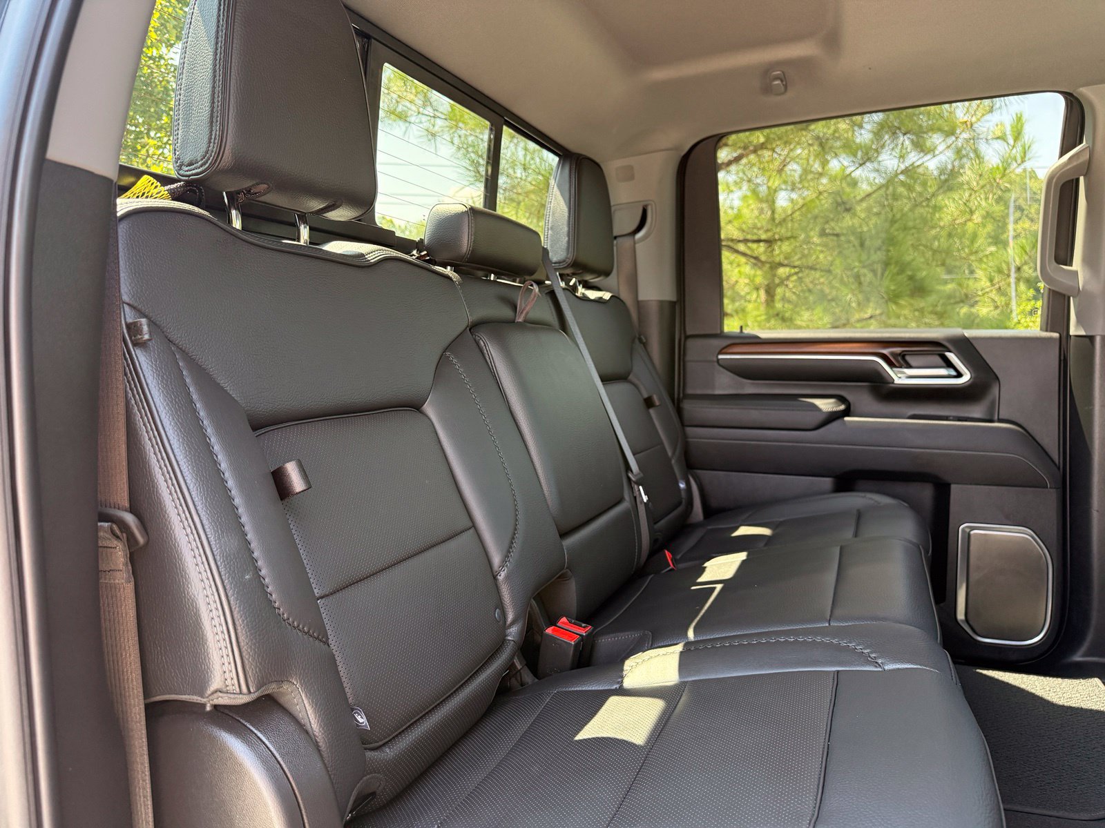 Used 2025 GMC Sierra 2500 Denali w/ Denali Reserve Package AWD/4WD image 41