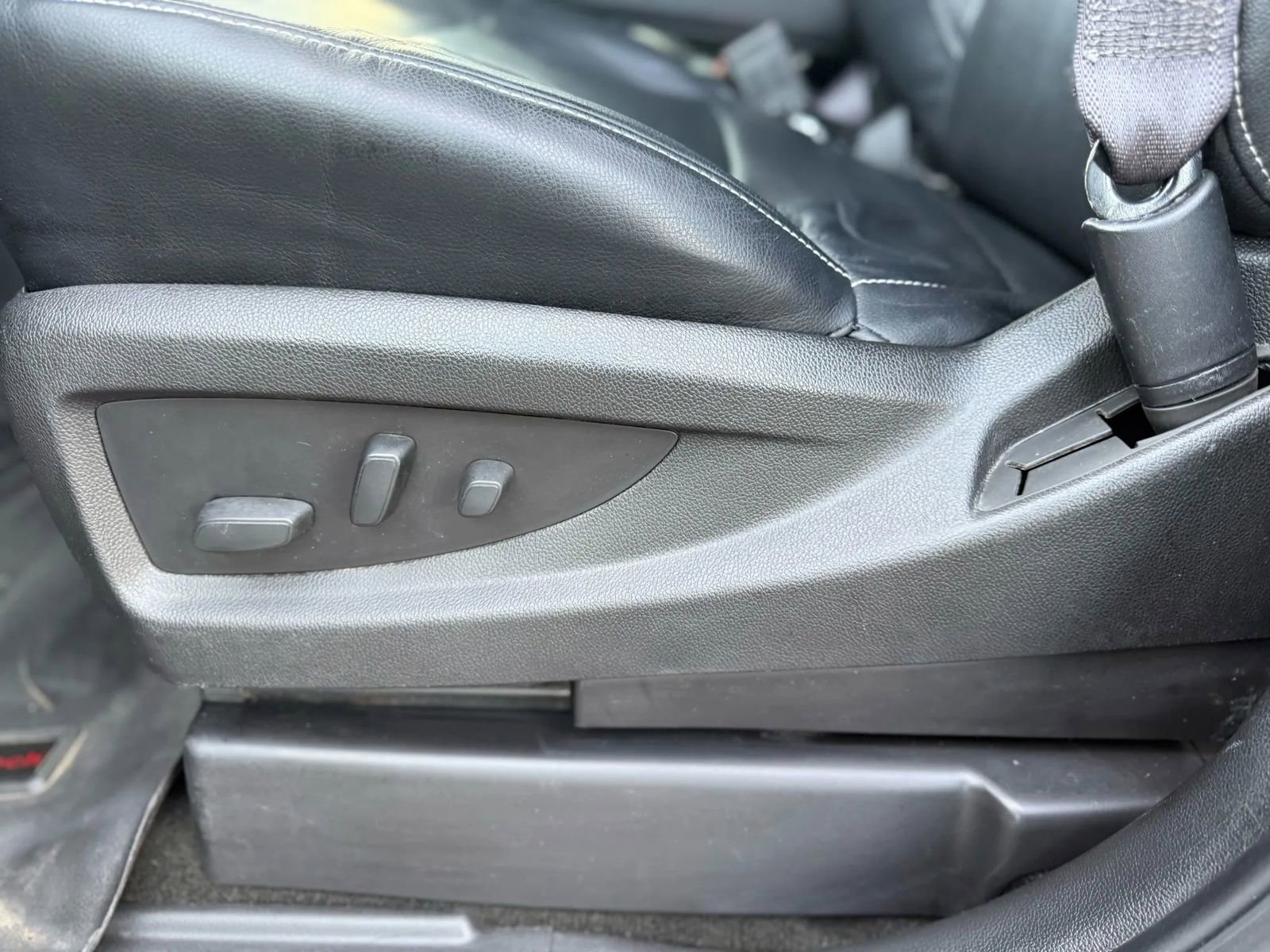 Used 2017 Chevrolet Silverado 1500 LTZ w/ LTZ Plus Package image 17