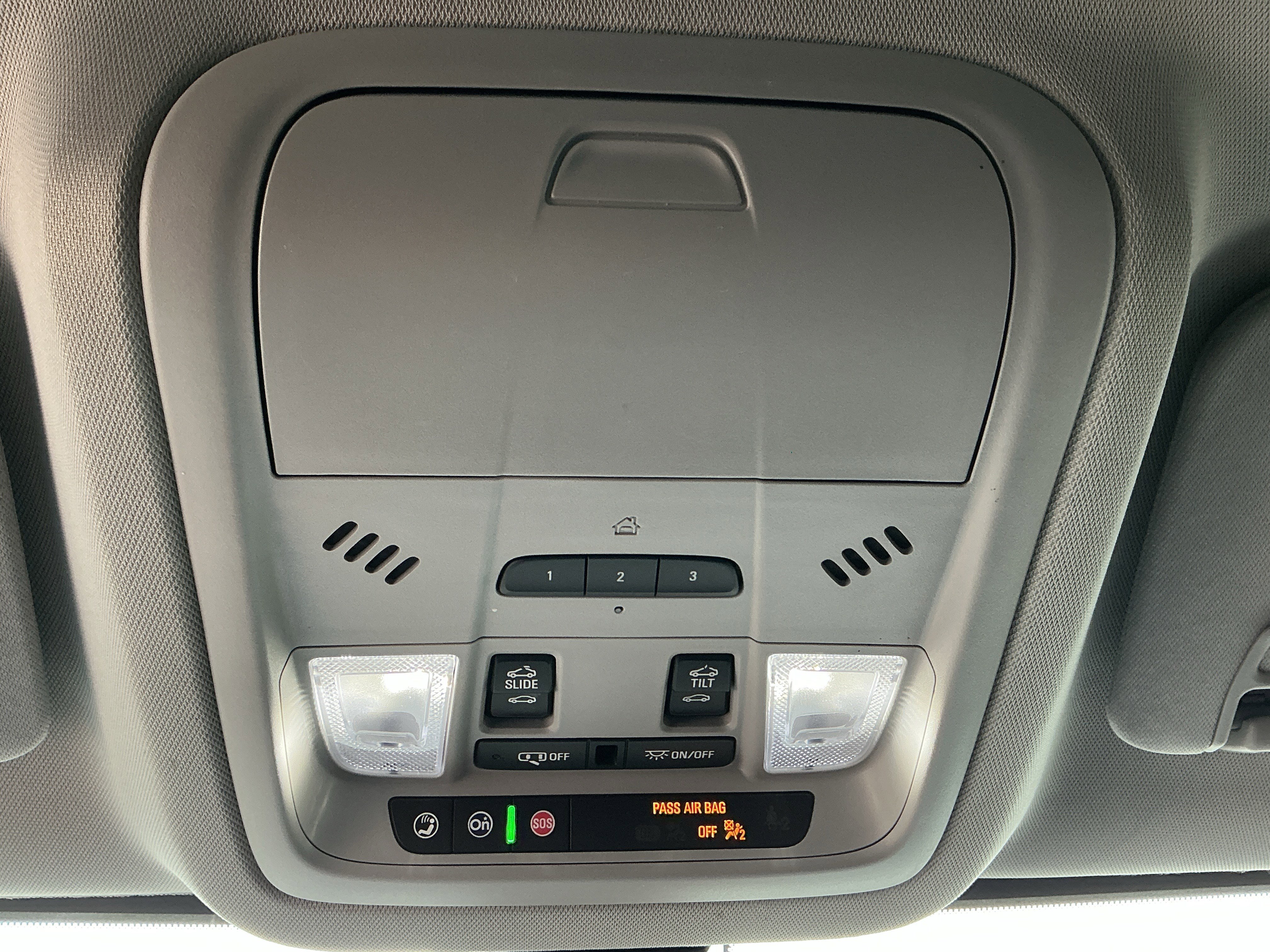 Used 2022 GMC Acadia SLT w/ Preferred Package image 31