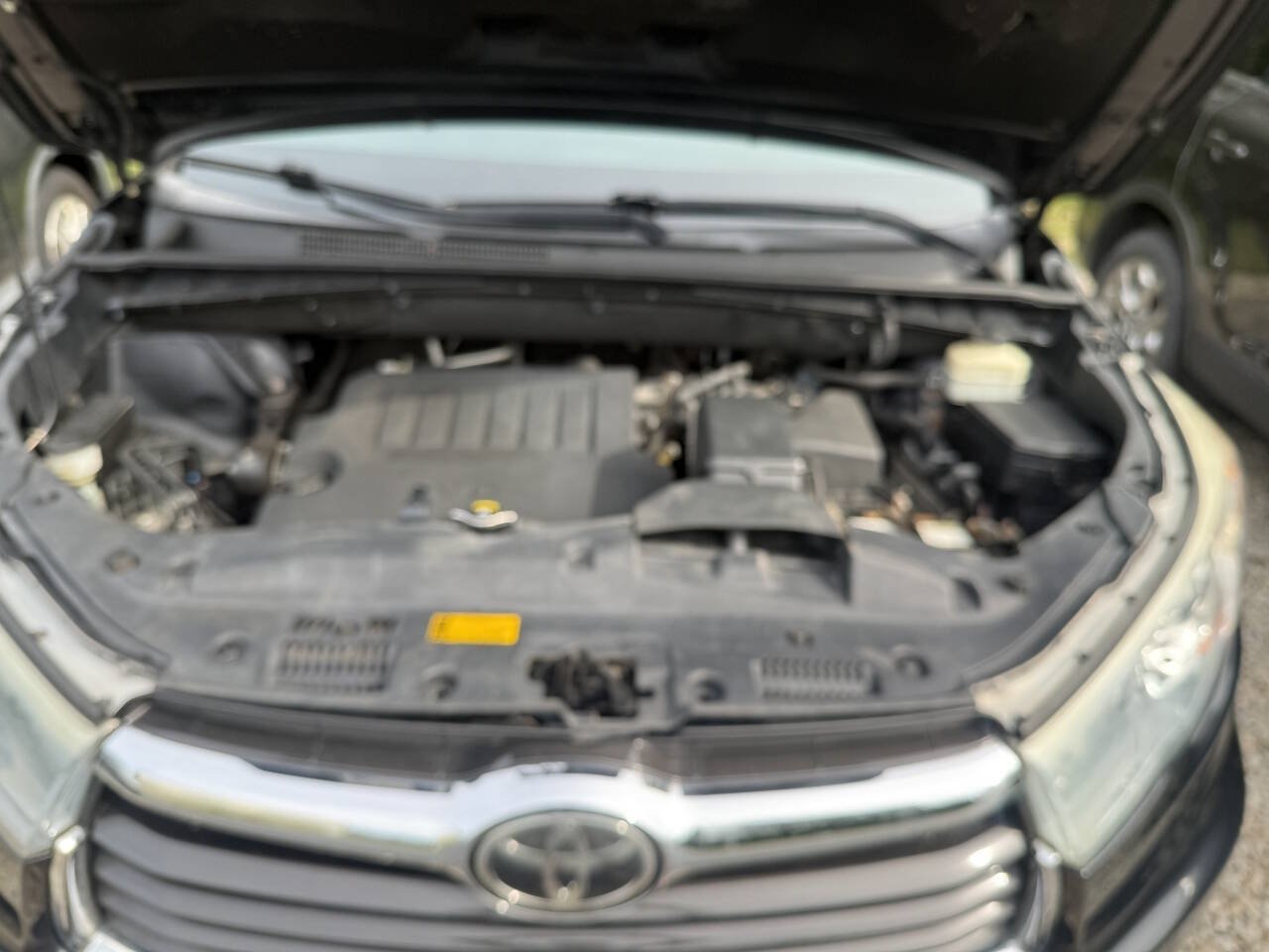 Used 2015 Toyota Highlander Limited Platinum AWD/4WD image 24
