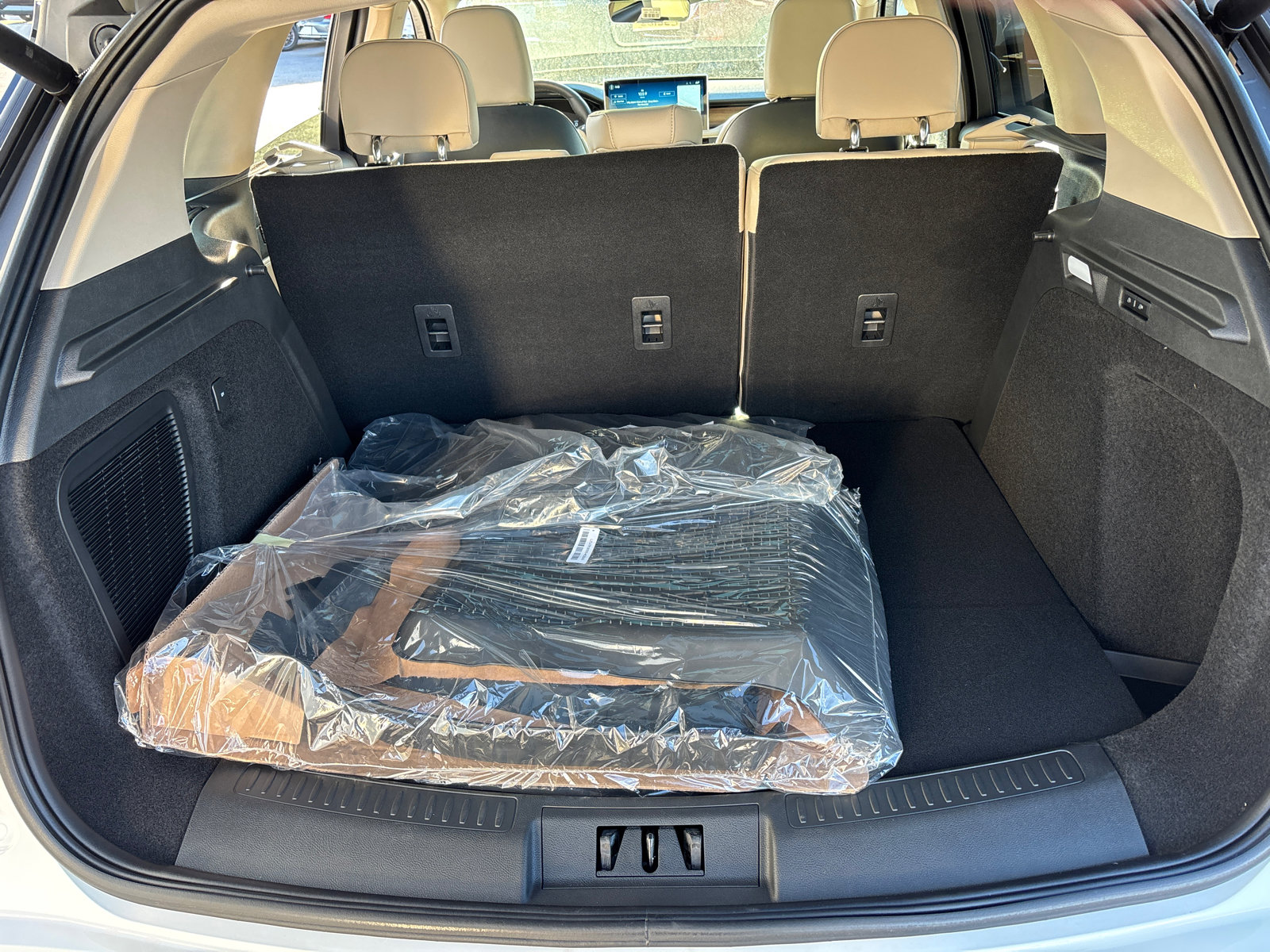 New 2026 Lincoln Corsair Reserve image 9