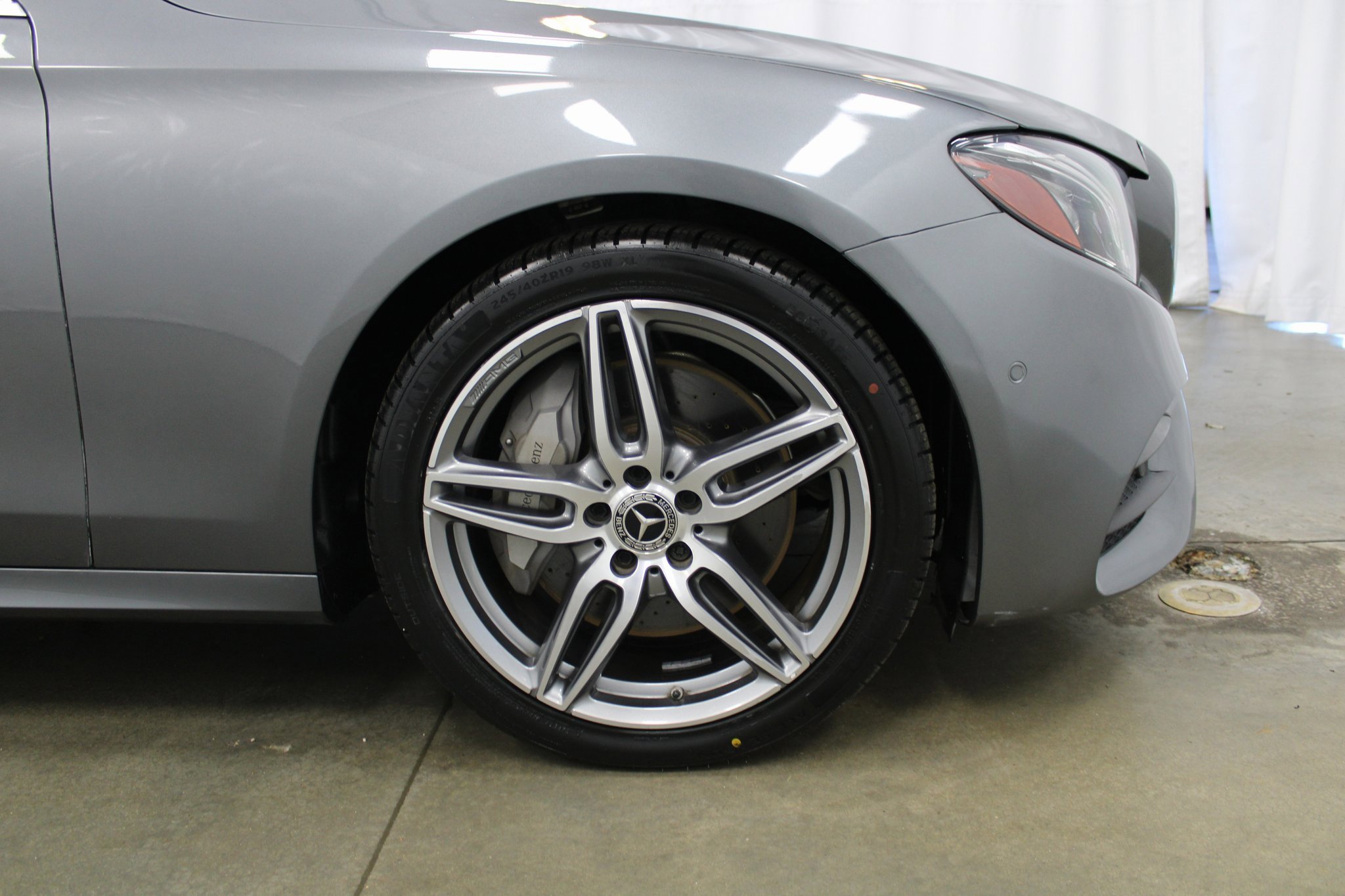 Used 2019 Mercedes-Benz E 450 4MATIC Sedan w/ Premium Package image 5