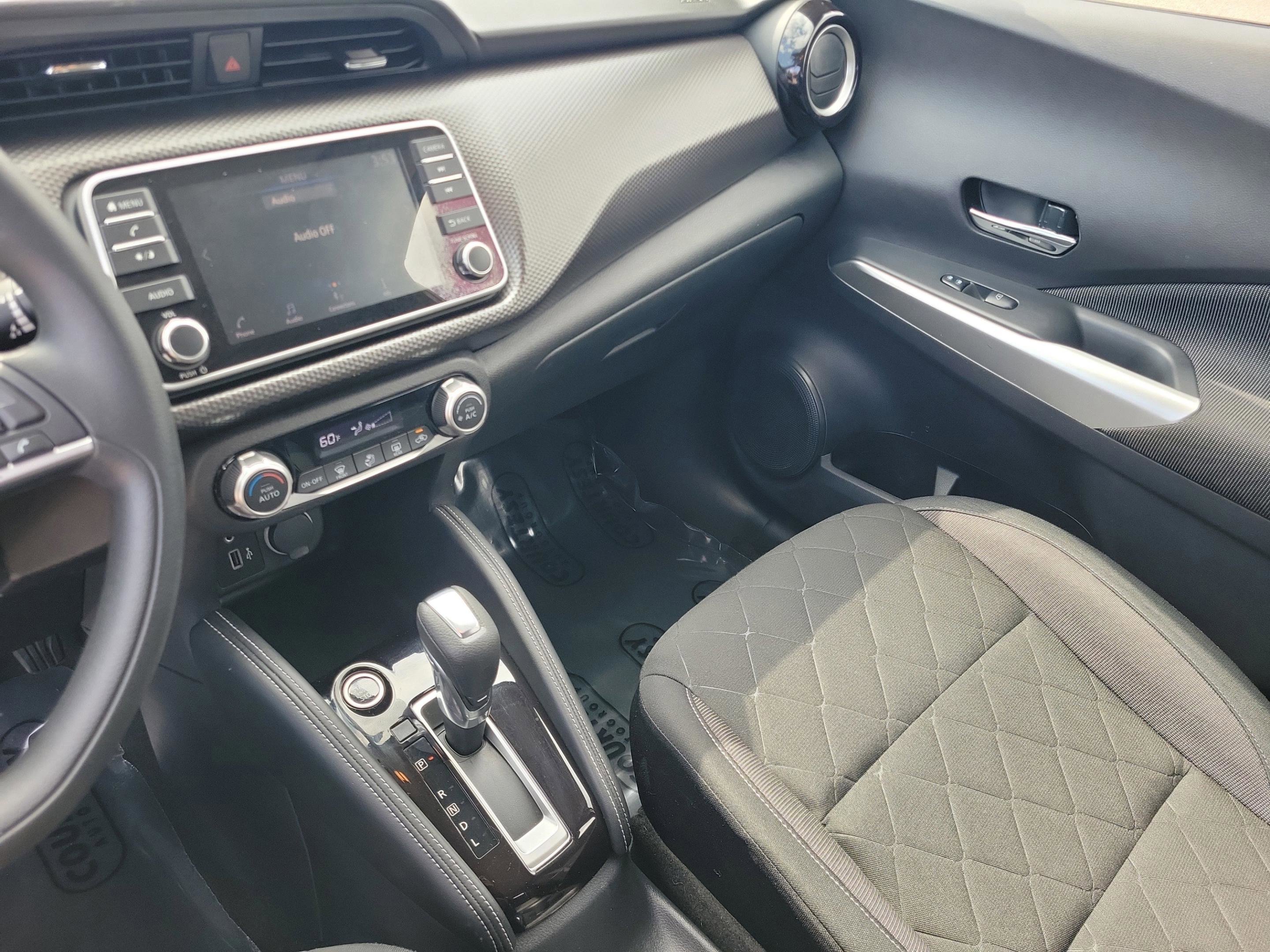 Certified 2020 Nissan Kicks SV image 26