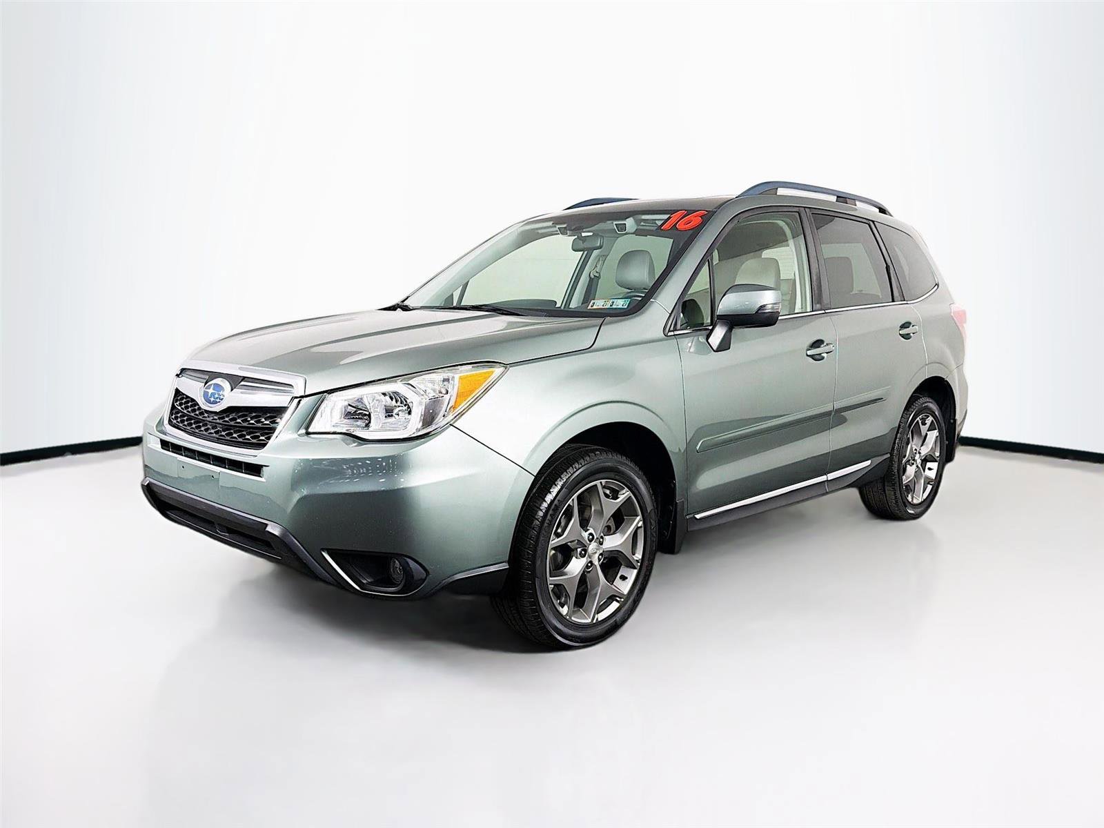 Used 2016 Subaru Forester 2.5i Touring w/ Eyesight & Navigation System image 3