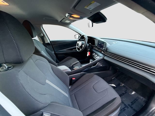 Used 2023 Hyundai Elantra SE FWD image 26