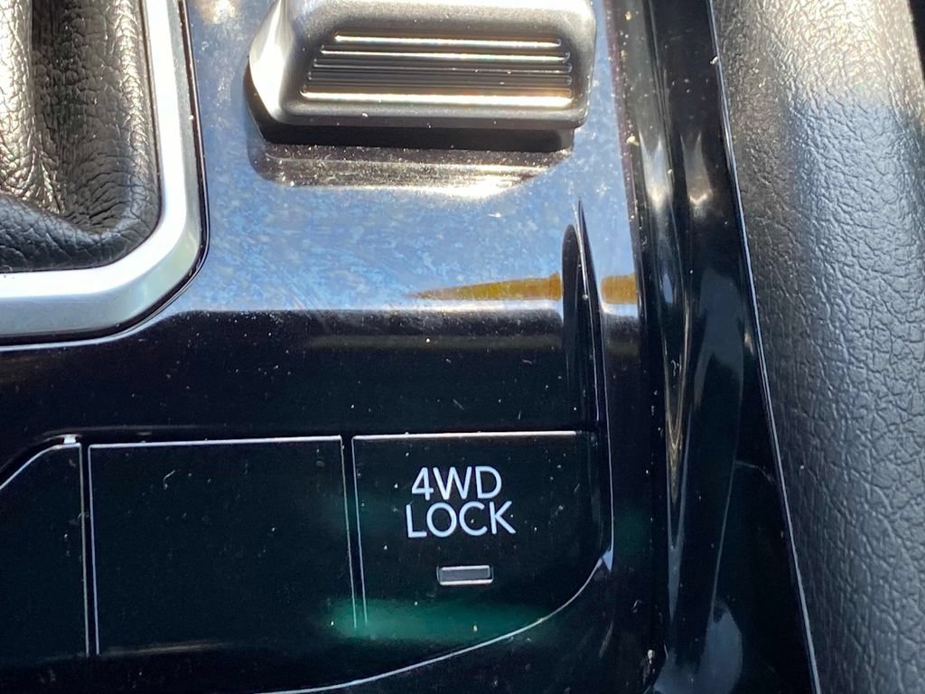 Certified 2024 Jeep Compass Limited AWD/4WD image 31