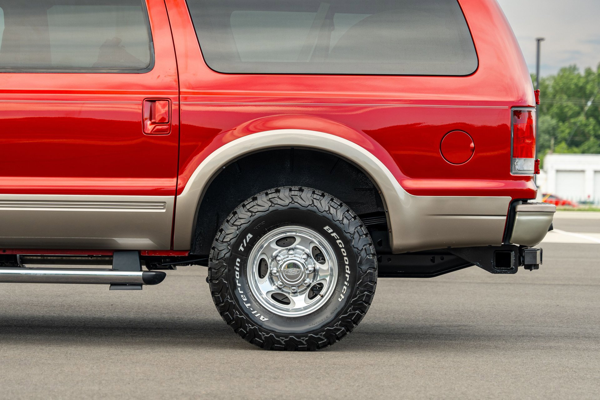 Used 2005 Ford Excursion Eddie Bauer image 7