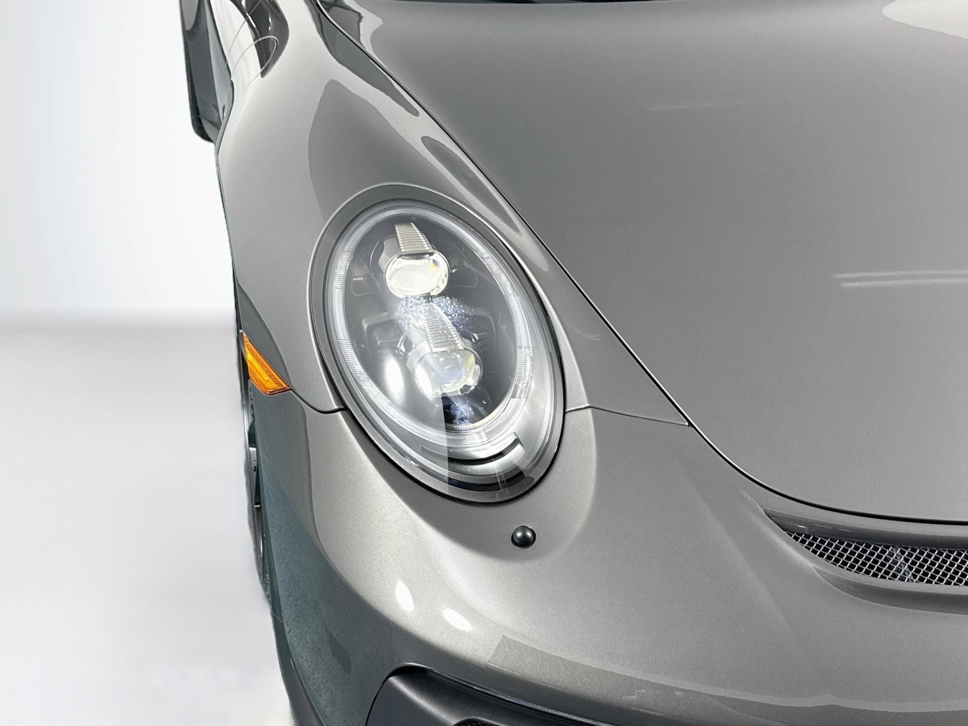 Used 2019 Porsche 911 GT3 RWD image 53