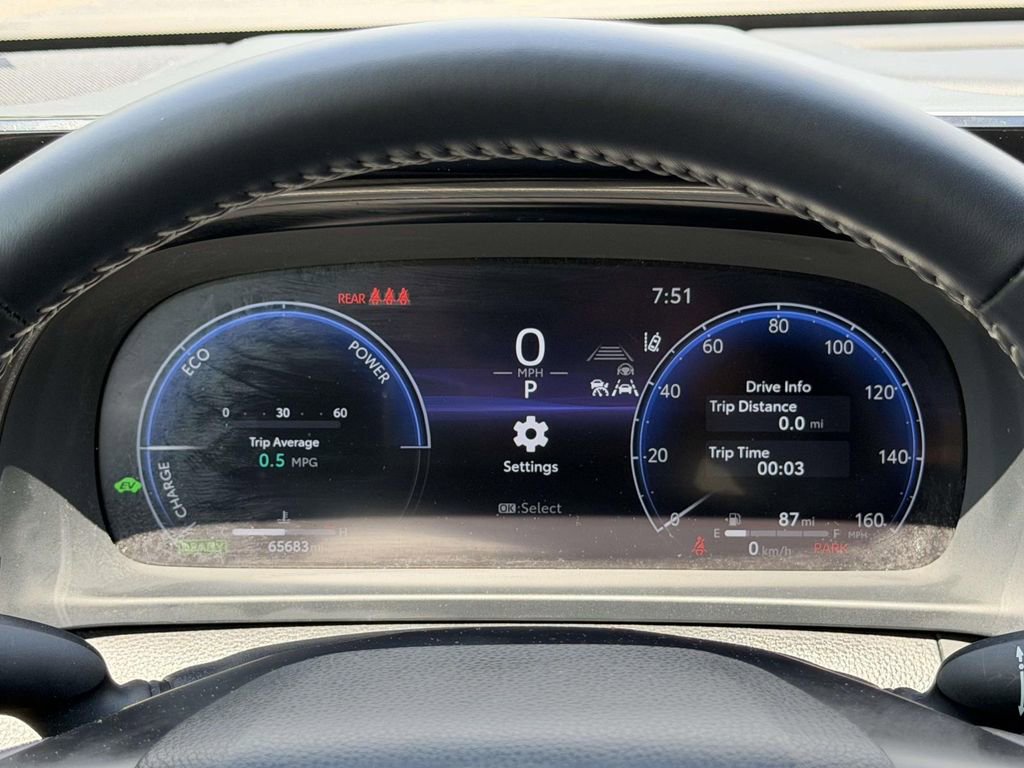 Used 2024 Toyota Crown AWD/4WD image 11