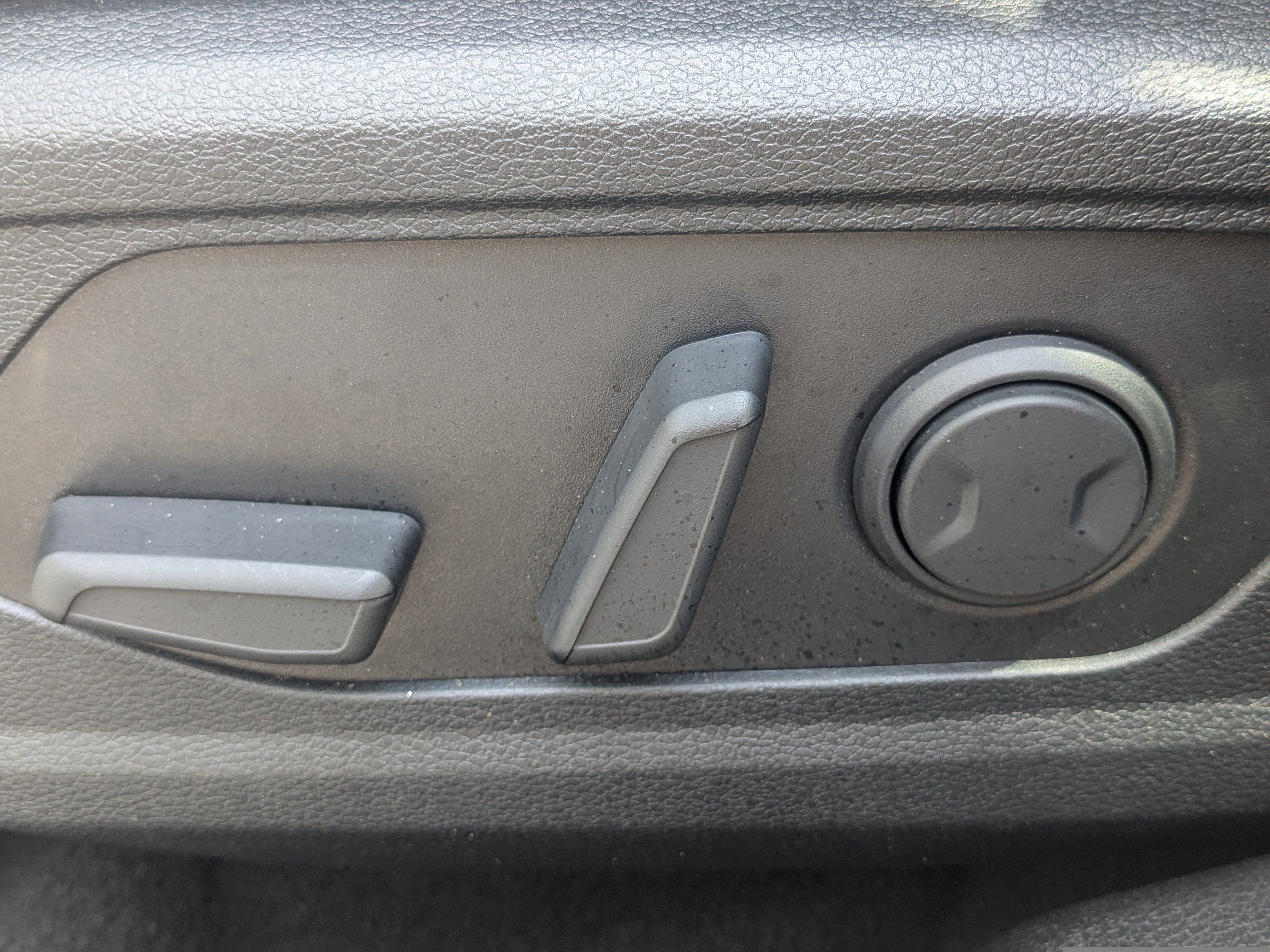 Certified 2025 Kia Sportage EX image 23