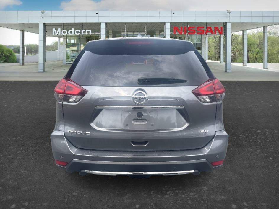 Used 2020 Nissan Rogue SV FWD image 4