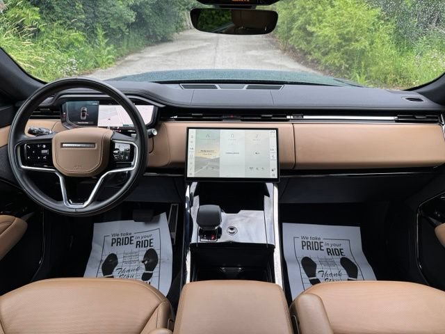 Certified 2025 Land Rover Range Rover Sport SE AWD/4WD image 21