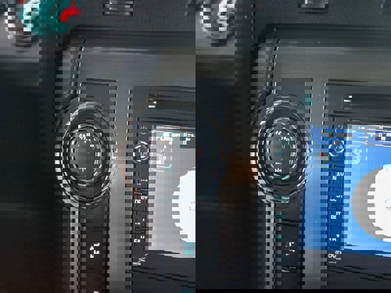 Used 2009 HUMMER H2 Luxury image 27