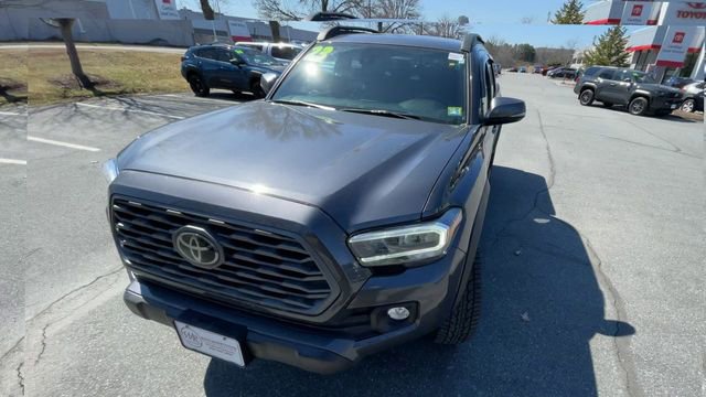 Certified 2023 Toyota Tacoma TRD Off-Road w/ Technology Package image 3