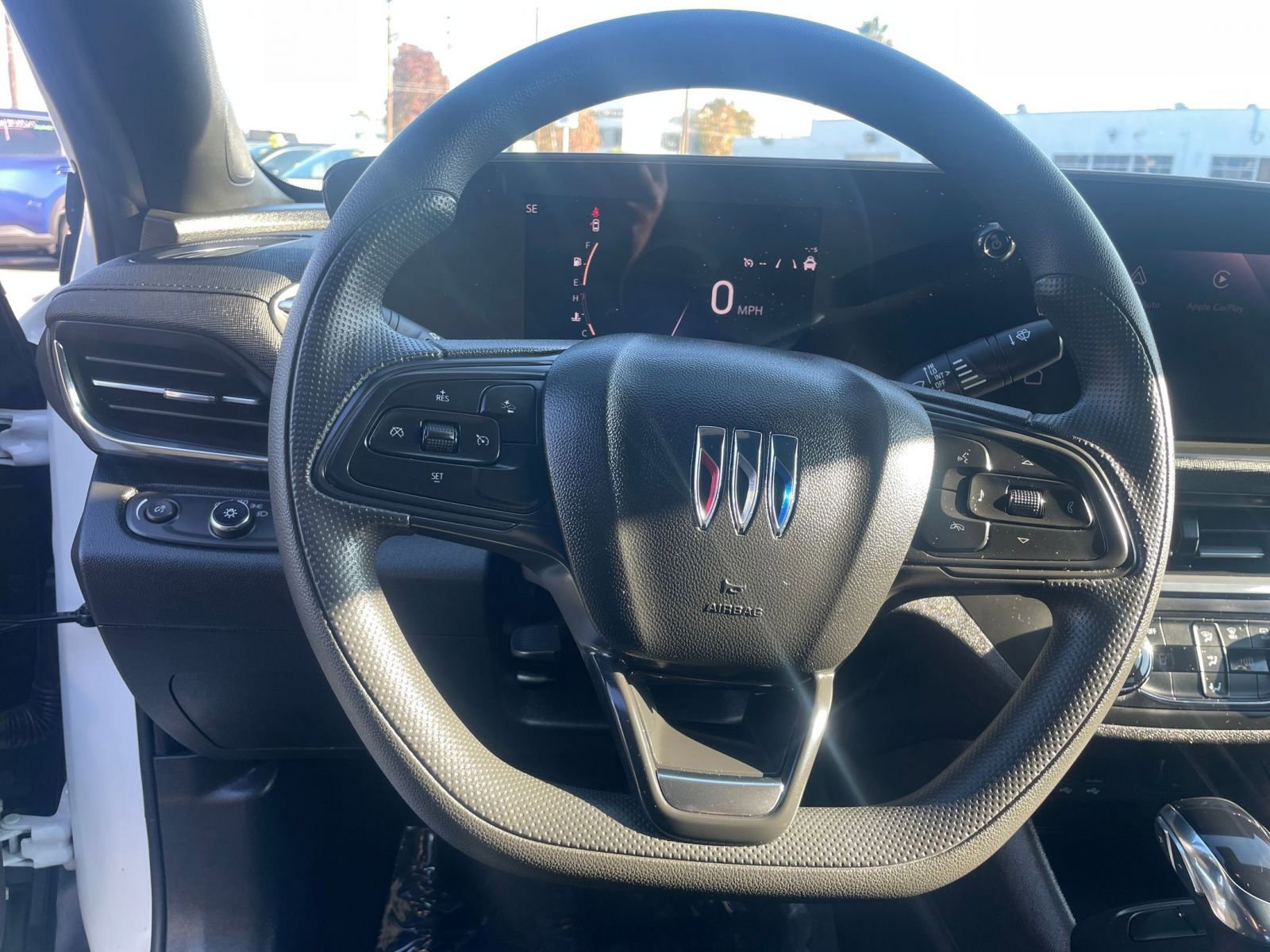 Used 2025 Buick Envista Preferred image 28