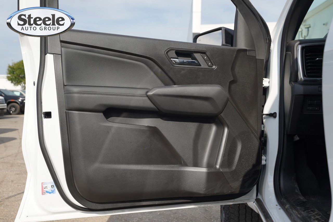 New 2026 GMC Canyon Elevation RWD image 19
