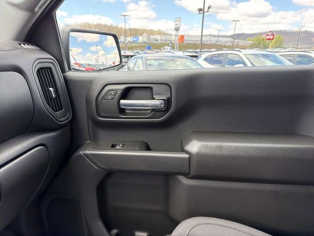 Used 2025 GMC Sierra 1500 Pro w/ Pro Value Package AWD/4WD image 23