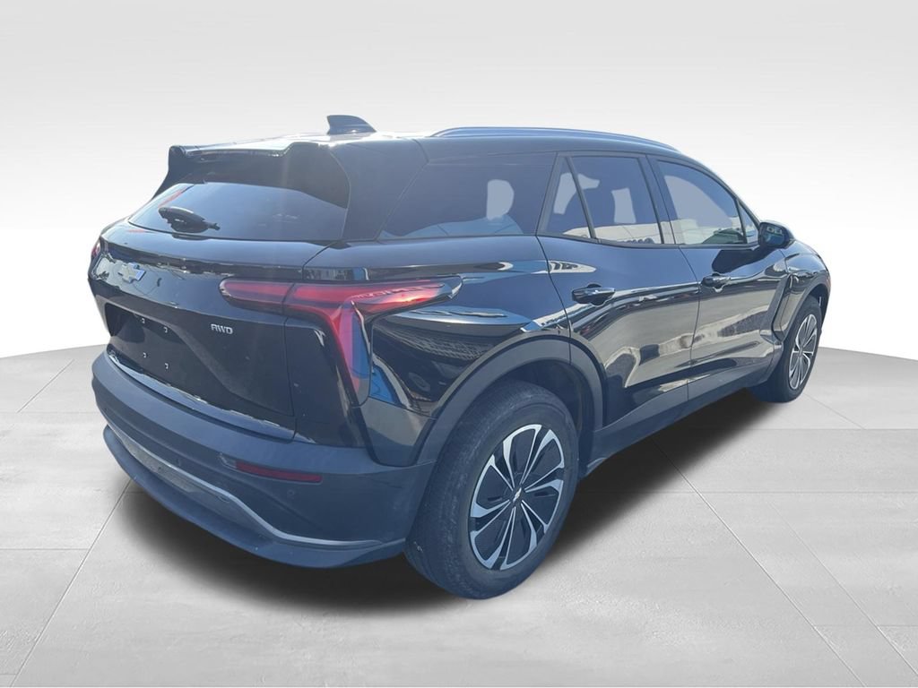 Used 2024 Chevrolet Blazer EV LT AWD/4WD image 11