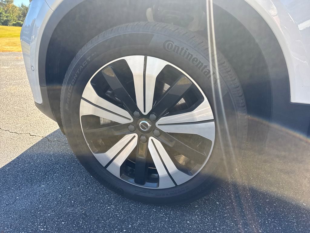 Certified 2023 Volvo C40 P8 Recharge Plus image 30