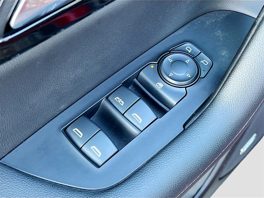 Used 2021 Chevrolet Blazer RS w/ Enhanced Convenience Package image 18