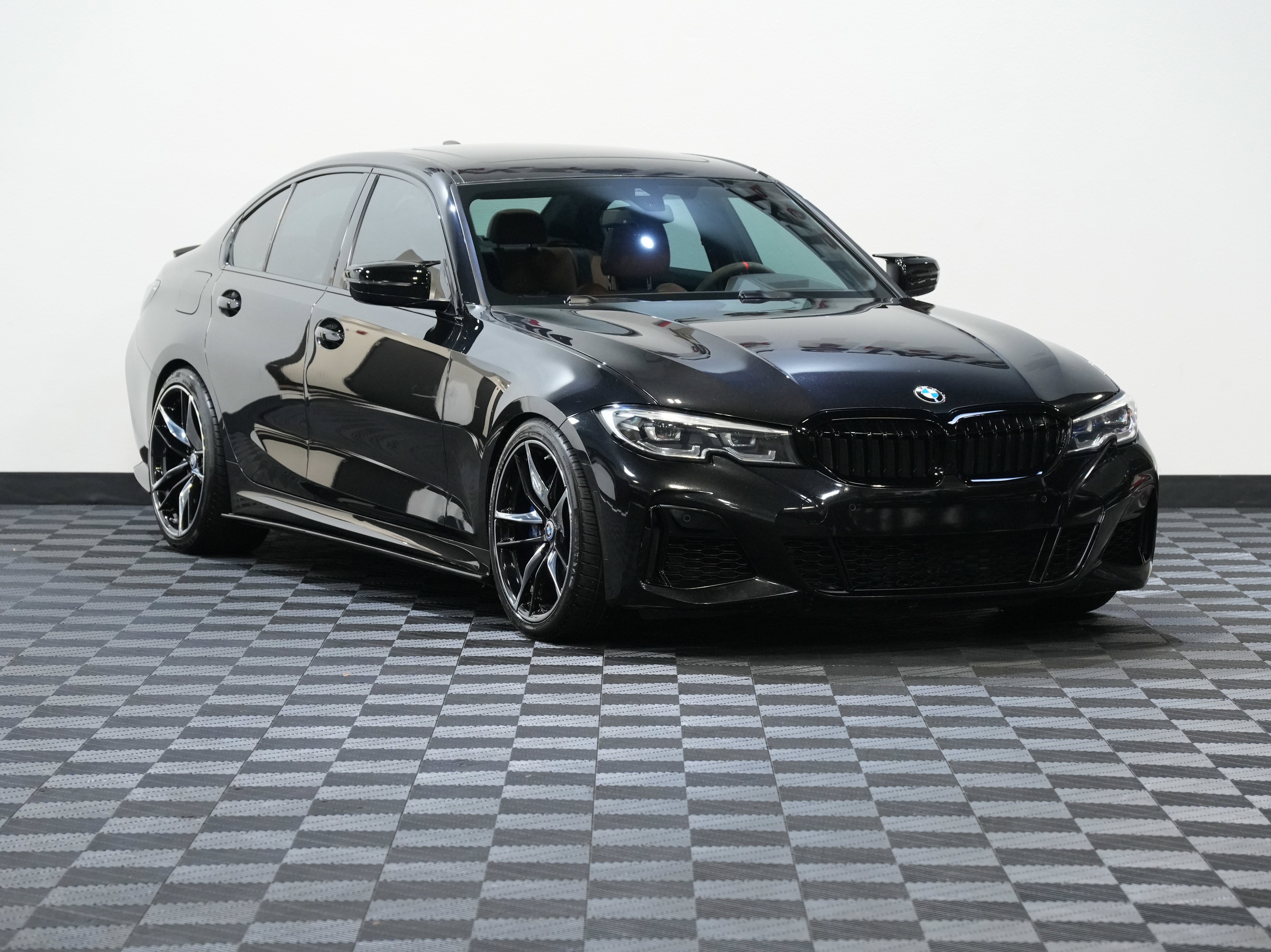 Used 2020 BMW M340i xDrive w/ Premium Package image 5