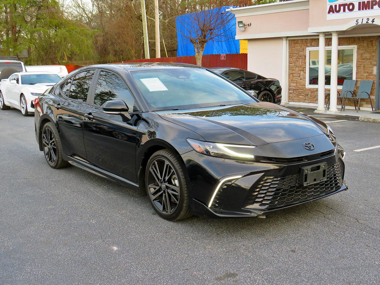 Used 2025 Toyota Camry XSE image 5