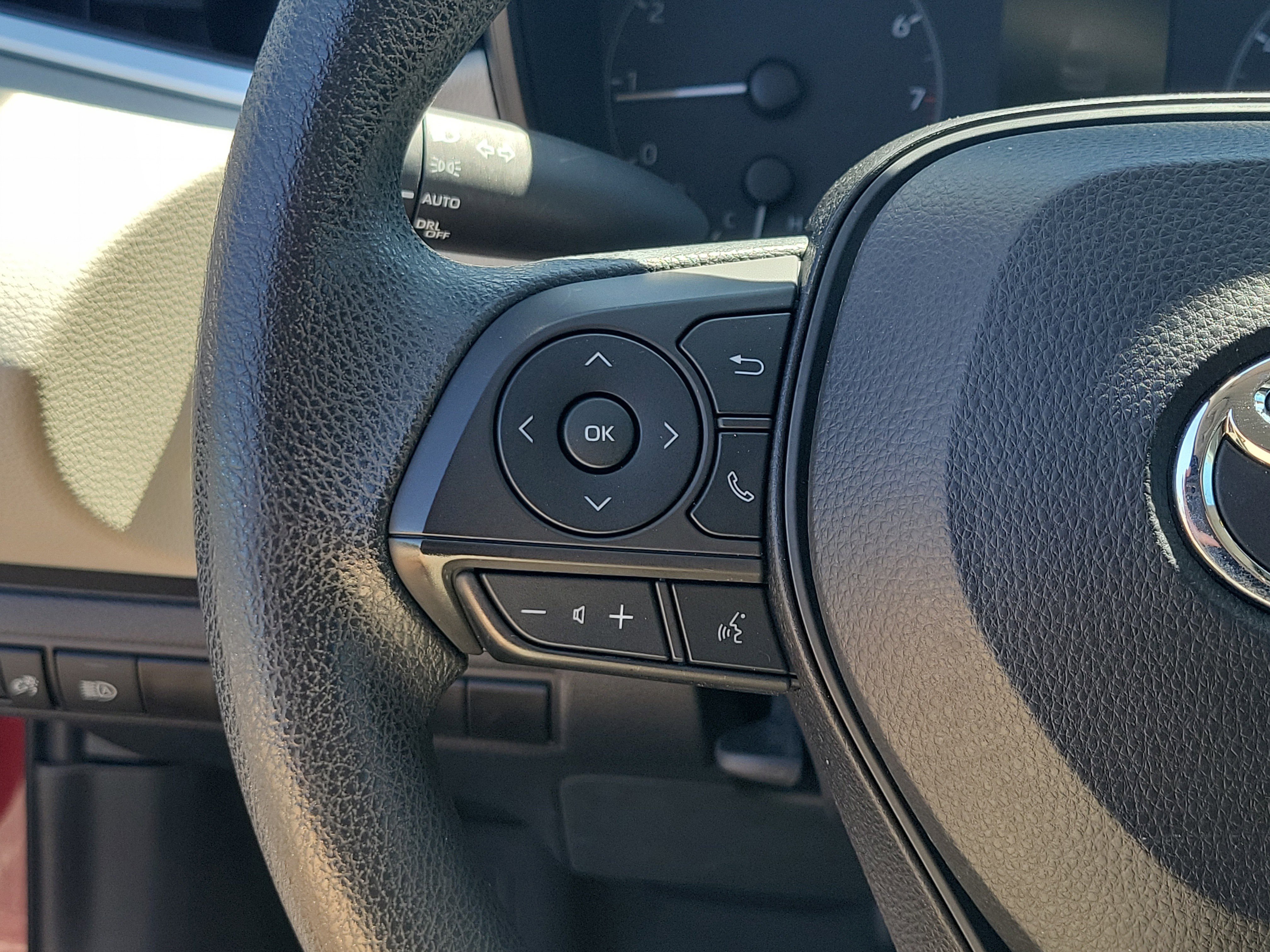 Certified 2023 Toyota Corolla LE FWD image 24