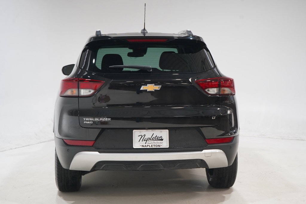 Used 2022 Chevrolet TrailBlazer LT w/ Convenience Package AWD/4WD image 7
