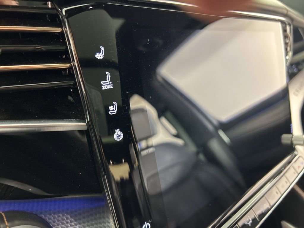 Used 2023 Jeep Grand Wagoneer Series III image 20