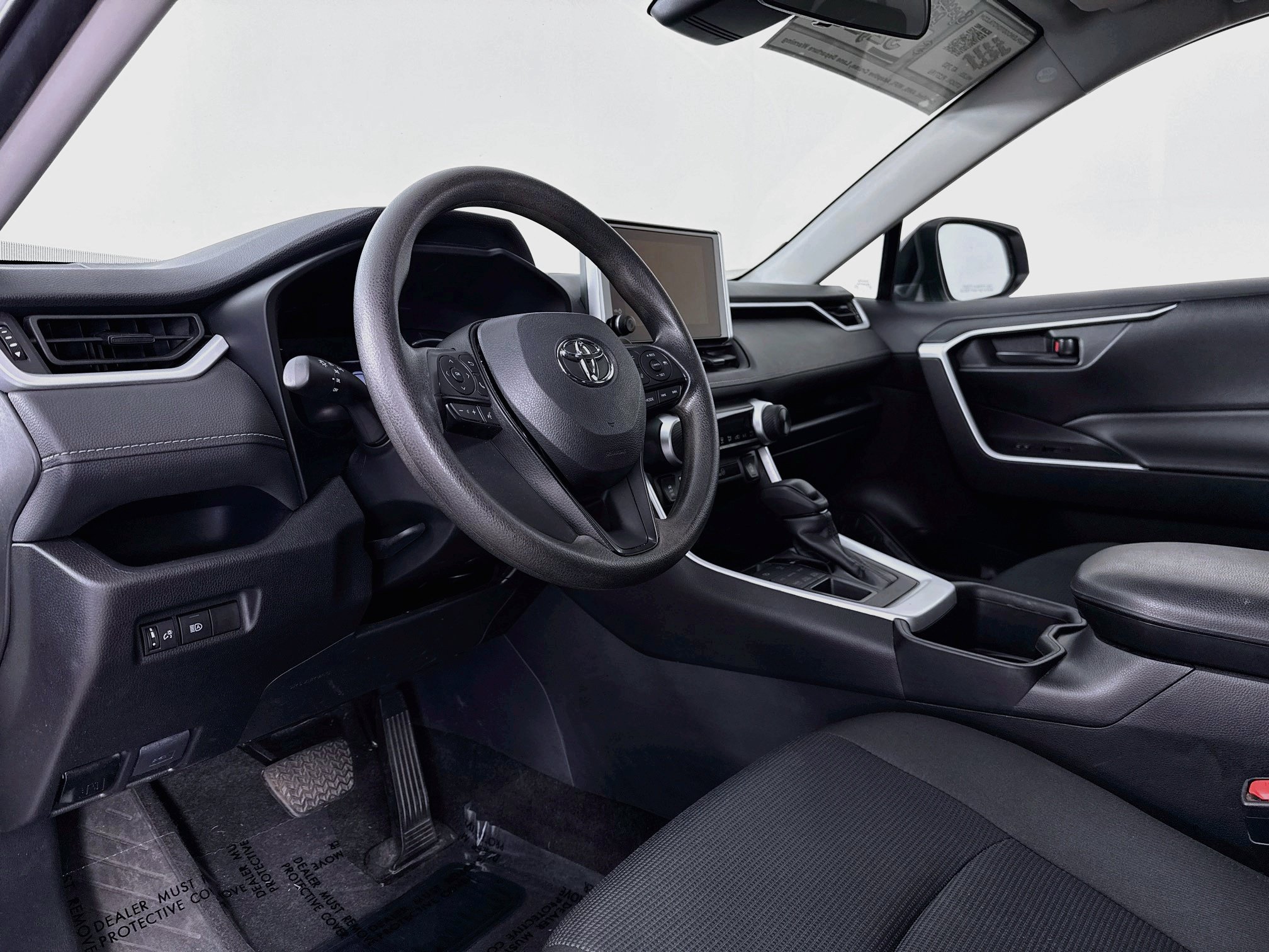 Certified 2025 Toyota RAV4 LE AWD/4WD image 9