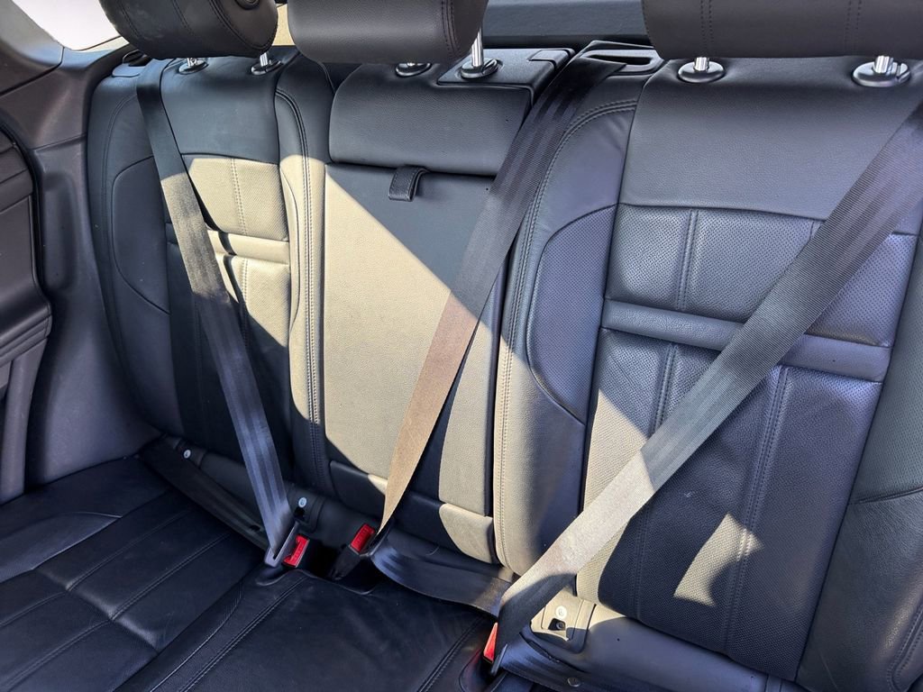 Used 2020 Land Rover Range Rover Evoque S image 13