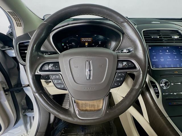 Used 2020 Lincoln Nautilus Reserve w/ Equipment Group 201A AWD/4WD image 16