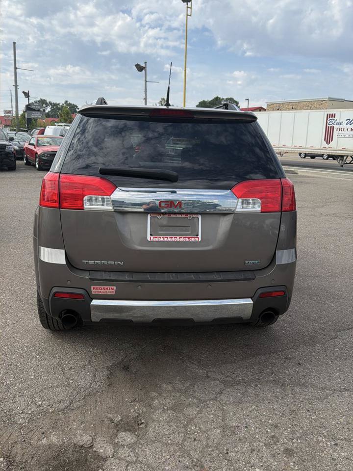 Used 2011 GMC Terrain SLT FWD image 3