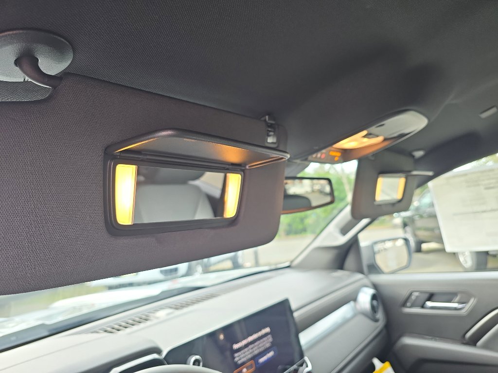 New 2026 Chevrolet Colorado LT image 12