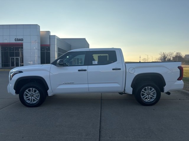 New 2026 Toyota Tundra SR5 image 2