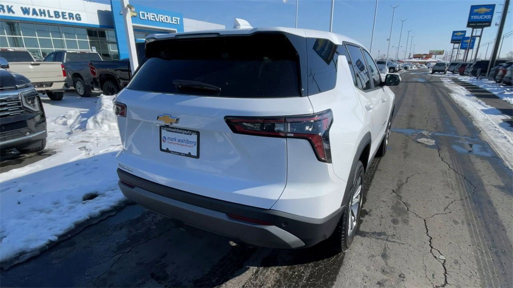 New 2026 Chevrolet Equinox LT w/ LPO, Floor Liner Package image 9