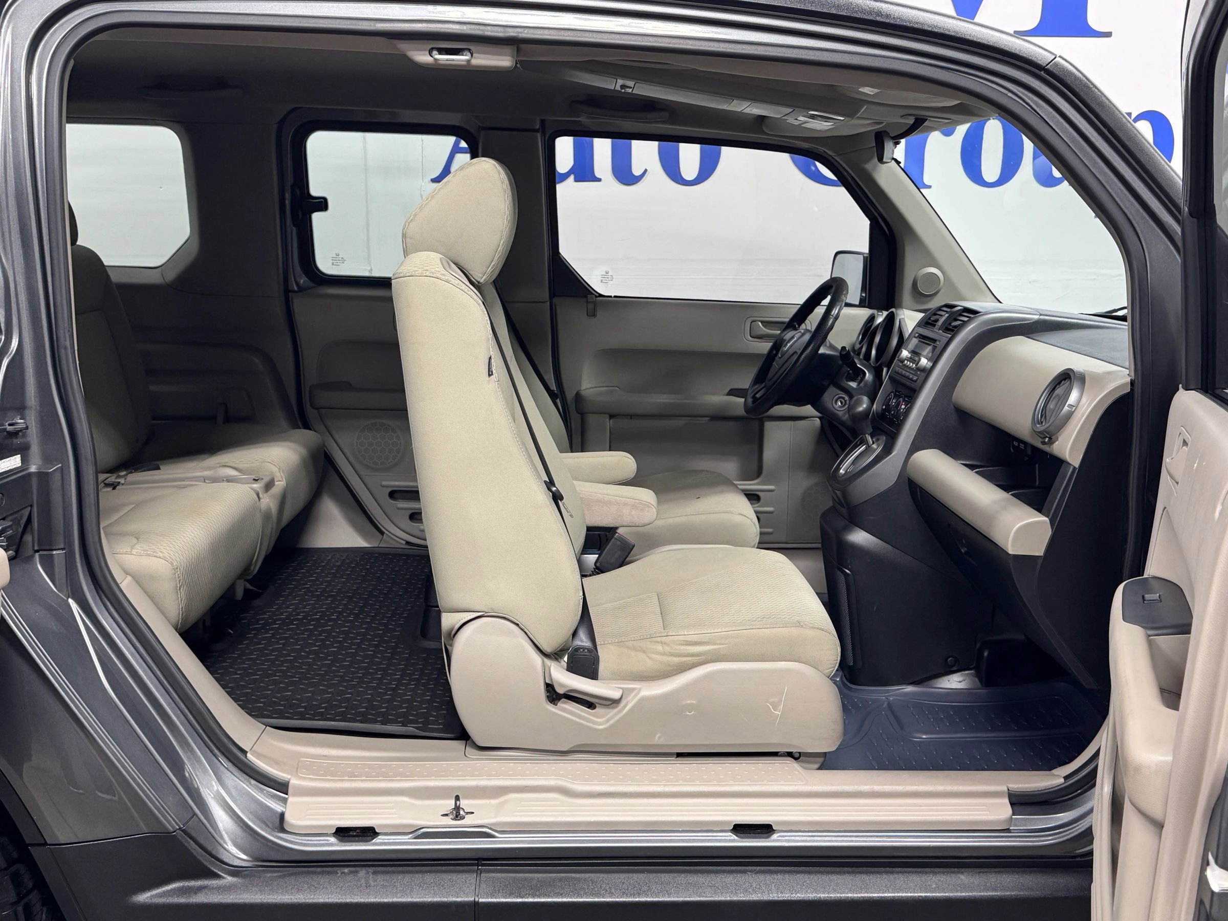 Used 2011 Honda Element EX image 15