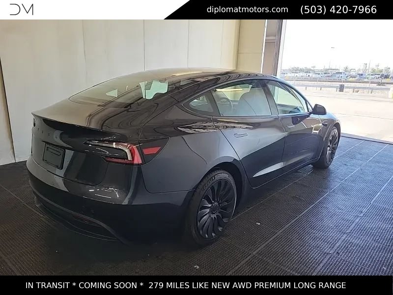 Used 2026 Tesla Model 3 AWD/4WD image 4