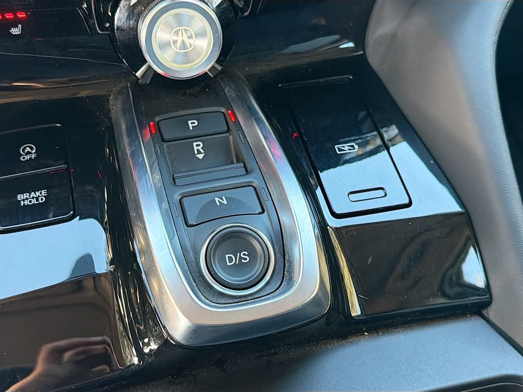 Used 2025 Acura MDX w/ Technology Package AWD/4WD image 17