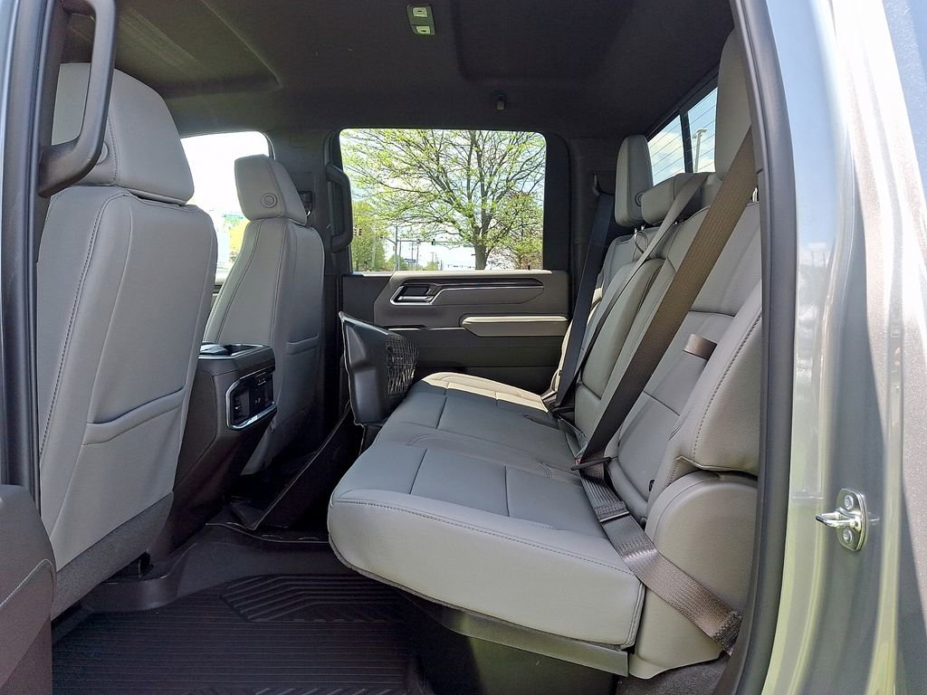 New 2026 Chevrolet Silverado 2500 LTZ w/ LTZ Plus Package AWD/4WD image 6