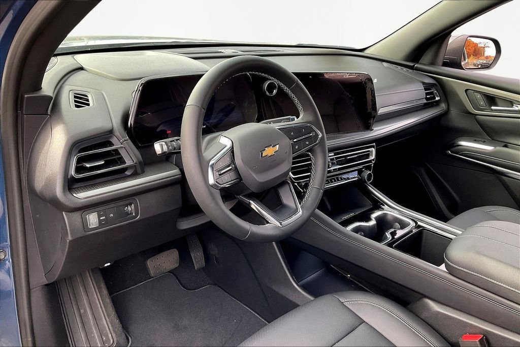 Certified 2026 Chevrolet Traverse LT w/ Driver Confidence Package image 19