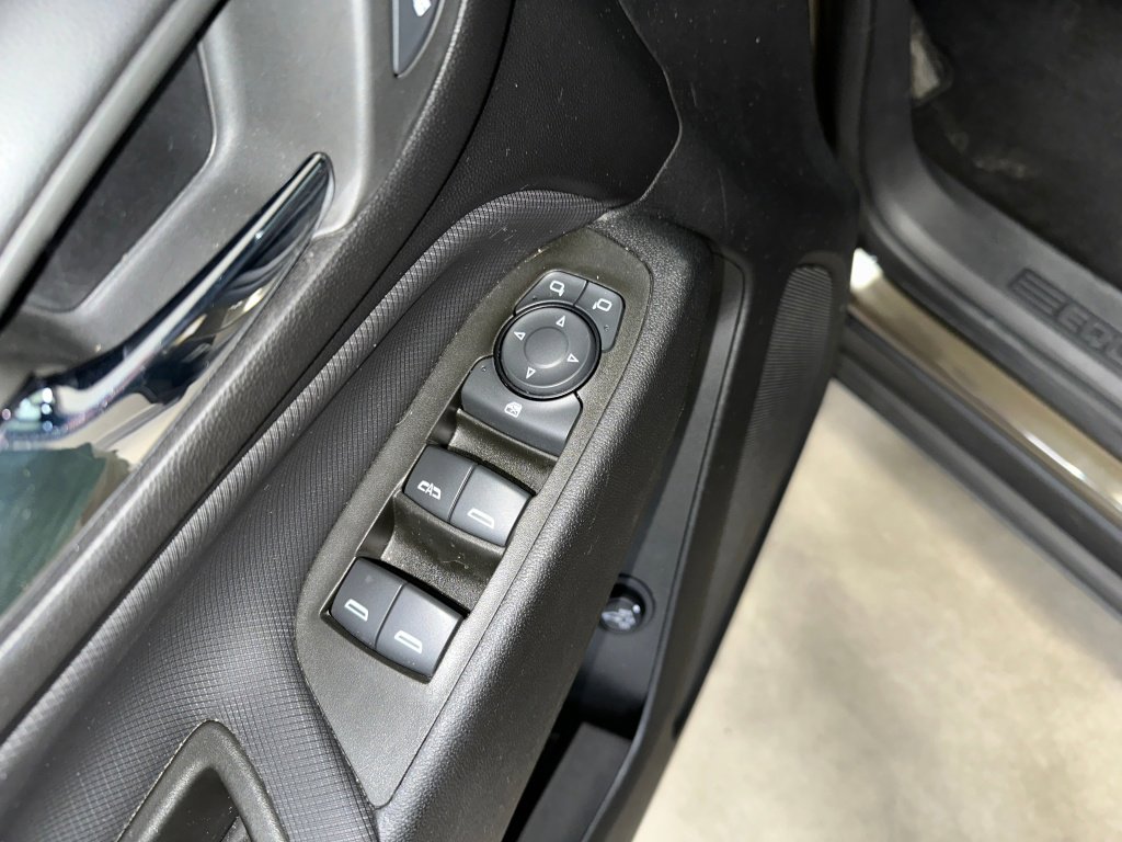 Certified 2023 Chevrolet Equinox RS image 8