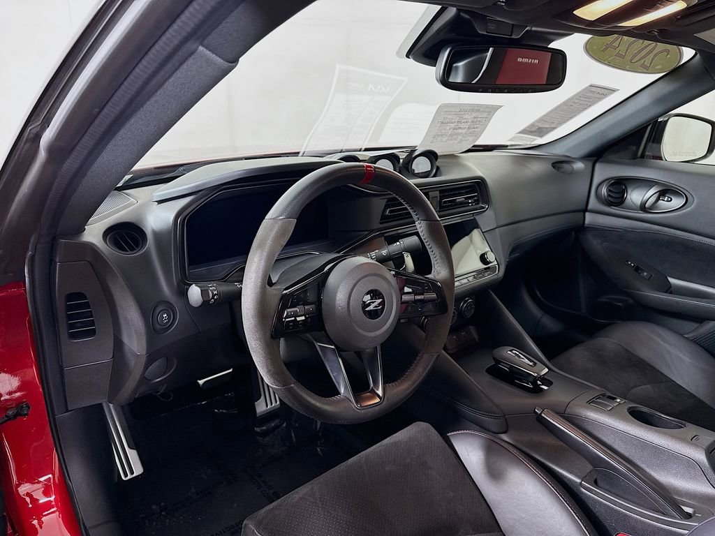 Used 2024 Nissan Z NISMO w/ Floor Mat Package image 11