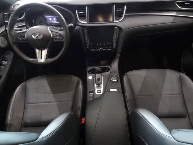 Certified 2025 INFINITI QX55 Essential AWD/4WD image 12